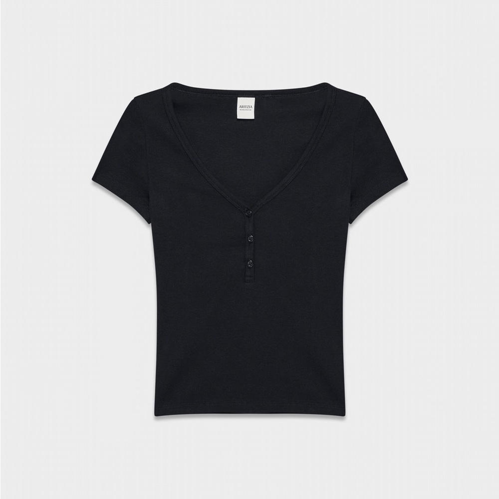 Aritzia Homestretch Henley V-neck Tshirt